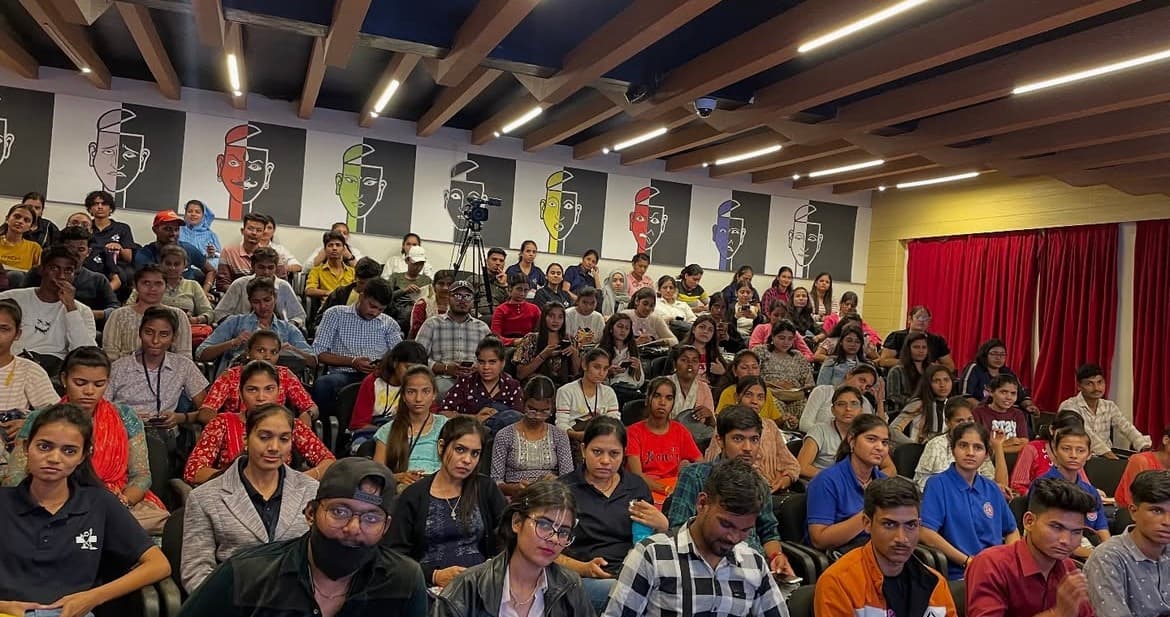 Seminar hall audience during a workshop